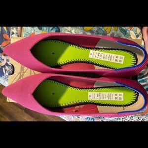 Rothys Berry Points—Size 11–Excellent Used Condition